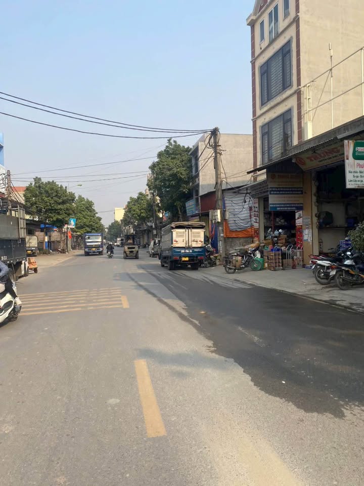 Đất kinh doanh Dục Tú Đông Anh 120m² - Mặt tiền 6.3m, vị trí đắc địa!