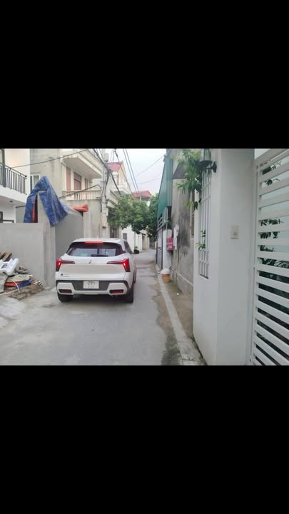 Đất nền Giang Biên, Long Biên 104m² giá 1 tỷ - Vị trí đắc địa gần VinHome!