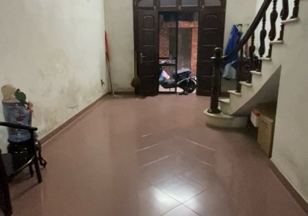 Nhà cho thuê Ngõ 299 Đường Hoàng Mai 60m² - Full nội thất, ô tô vào nhà!