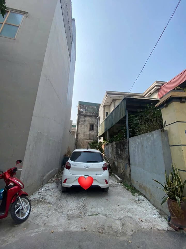 Đất Bát Khối, Long Biên 66m² giá 7 tỷ - Ô tô vào tận đất!