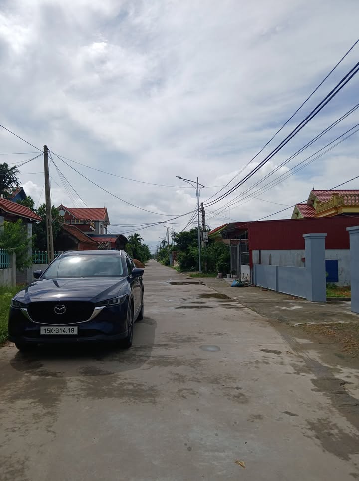 Đất mặt đường ô tô tránh nhau tại Tiên Lãng 190m² giá hơn 1 tỷ - Cơ hội đầu tư tuyệt vời!