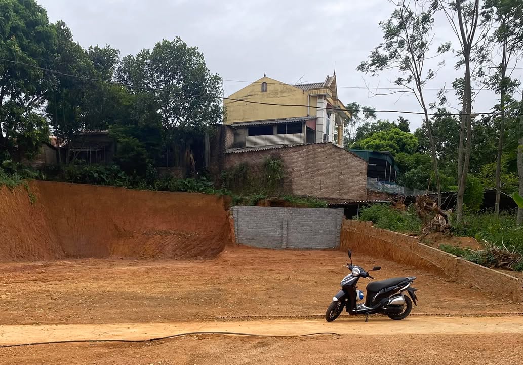 Đất nền 500m² tại Hy Cương, Việt Trì chỉ 2.1 tỷ - Tiềm năng đầu tư sinh lời cao!