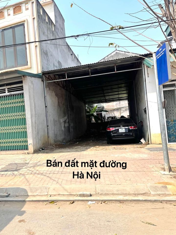 Đất nền 100m² tại Cầu Giấy giá 3.5 tỷ - Sổ đỏ chính chủ, sẵn sàng sang tên!