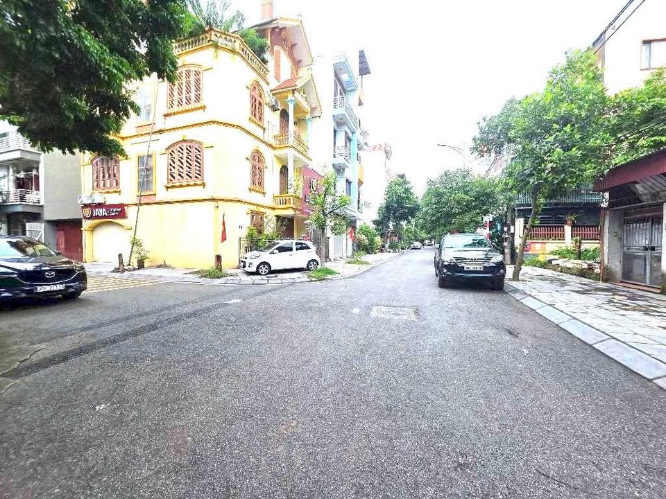 Đất TĐC Thượng Thanh Long Biên 51m² giá 9.7 tỷ - Ô tô vào tận nhà!