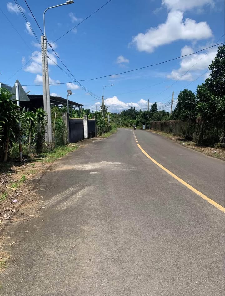 Đất nền Phú Lộc, Định Quán 200m² giá 550 triệu - Sổ hồng đầy đủ, đầu tư sinh lời!