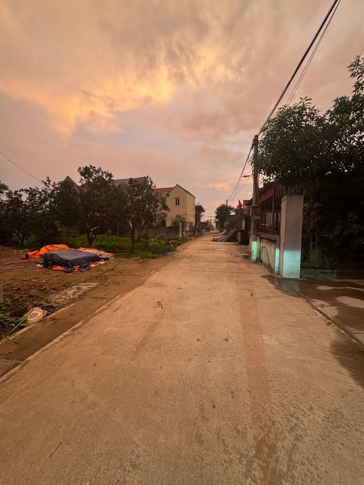 Đất nền 360m² xã Việt Hòa, Khoái Châu - Giá cả cạnh tranh cho đầu tư sinh lời!