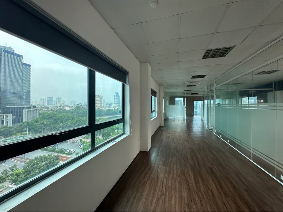 Văn phòng cho thuê đường Láng Hạ, Đống Đa 150m² giá 38 triệu - Vị trí đắc địa!