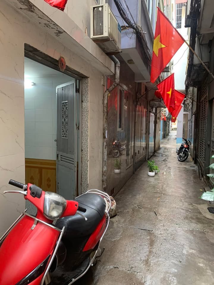 Nhà cho thuê 3 tầng tại Tân Xuân, 22m² giá 6.3 triệu - Nội thất đầy đủ