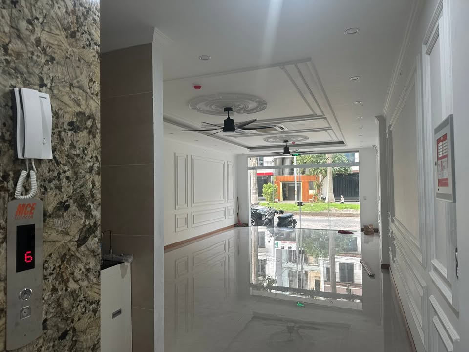 Nhà cho thuê 5 tầng tại Lô S6-8 đường Nguyễn Tuân, Vĩnh Yên - Phù hợp kinh doanh và ở ngay!