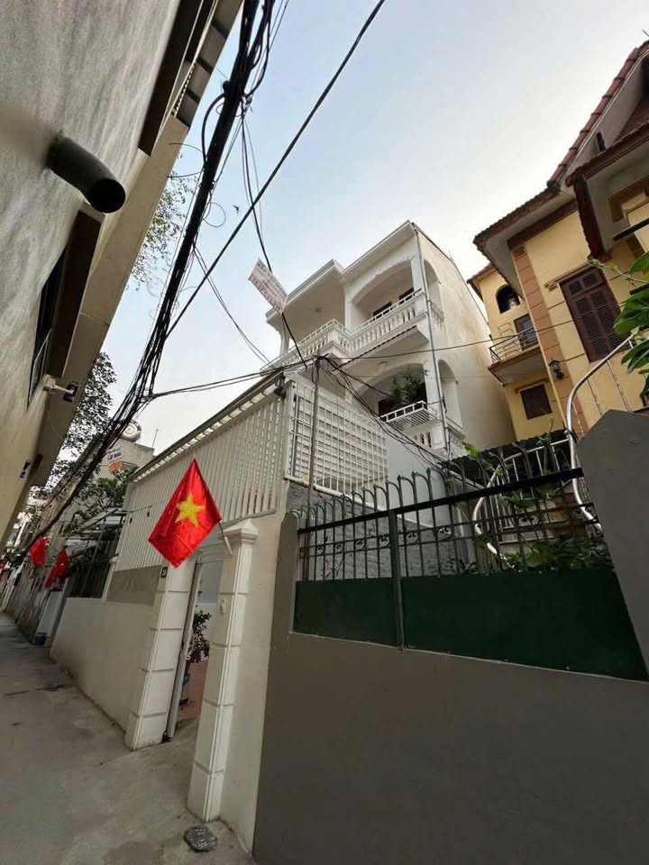 Nhà cho thuê phố Phú Xá, Tây Hồ 110m² - Thiết kế hiện đại, giá chỉ 14.5 triệu