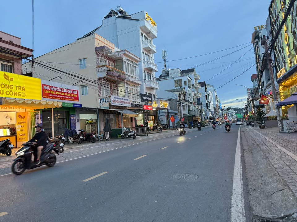 Bán đất 3 mặt tiền đường Hai Bà Trưng, Đà Lạt 144m² - Cơ hội đầu tư tuyệt vời!