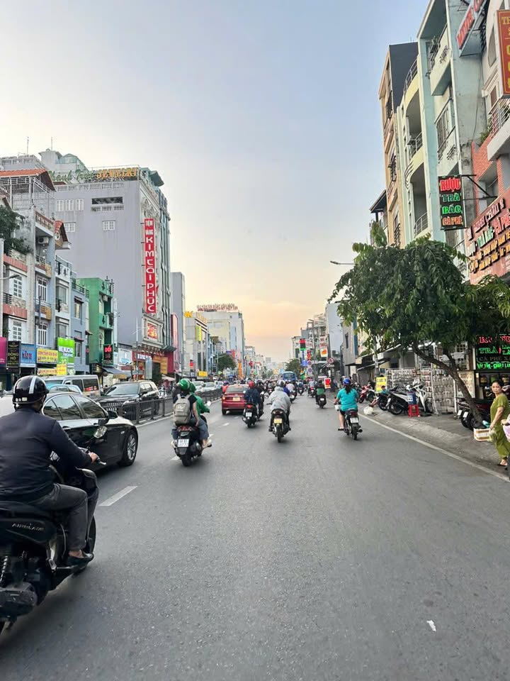 Nhà cấp 4 Dương Bá Trạc, Quận 8, 181m² giá 12 tỷ - Đầu tư sinh lời hấp dẫn!