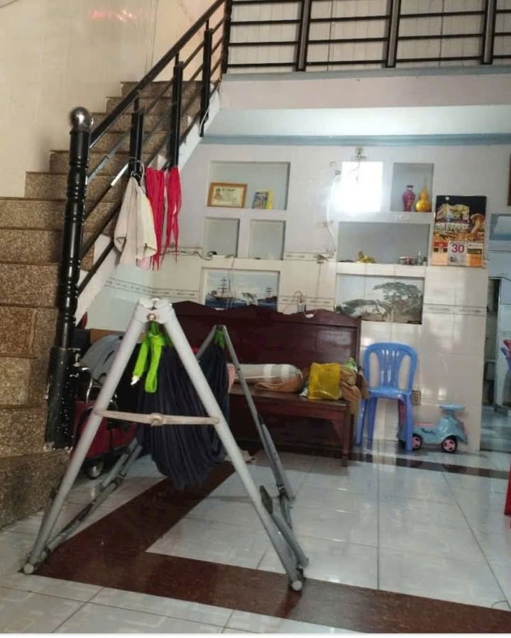 Nhà riêng Lái Thiêu 120m² giá 3.2 tỷ - Thiết kế tiện nghi, sẵn sàng vào ở!