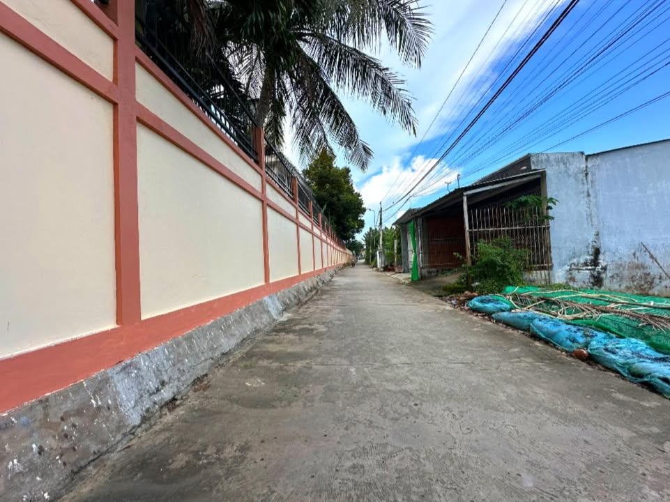 Đất nền 250m² tại Quốc Lộ 50, Mỹ Phong - Giá thương lượng chính chủ!