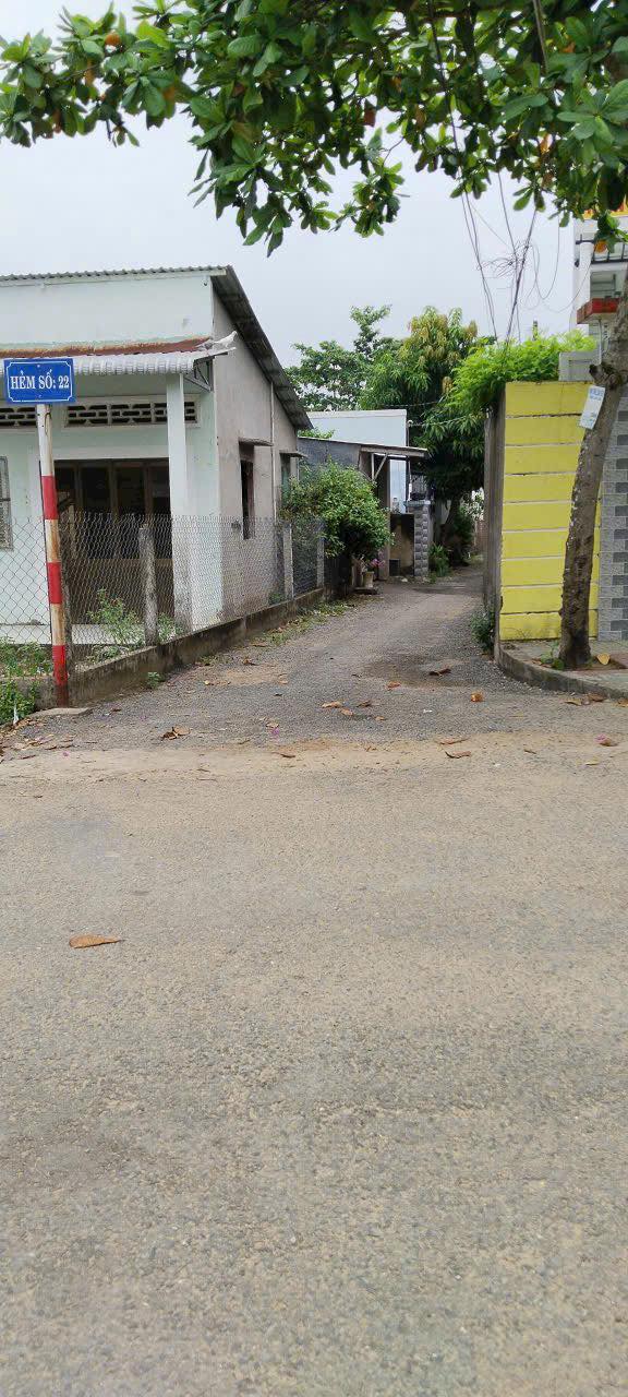 Đất nền Trà Vinh 140m² giá 690 triệu - Mặt tiền đường nhựa ô tô thuận lợi!