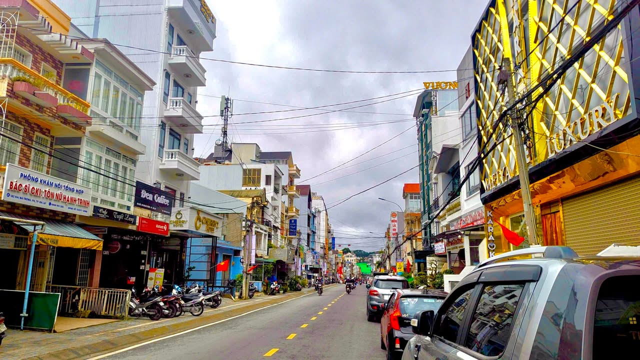 Mặt tiền nhà phố Đà Lạt 144m² giá 22 tỷ - 3 mặt thoáng, vị trí đắc địa!