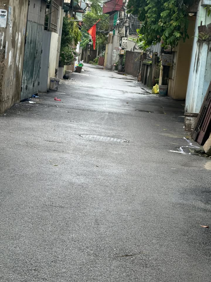 Nhà riêng Đông Mỹ 70m² giá 5 tỷ - Vị trí đẹp, đường thông ô tô