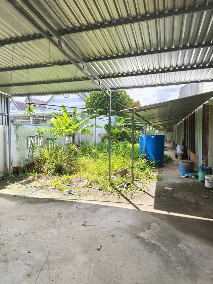 Đất mặt tiền đường Thiên Hộ Dương, Rạch Giá 370m² giá 2.2 tỷ - Cơ hội đầu tư tuyệt vời!