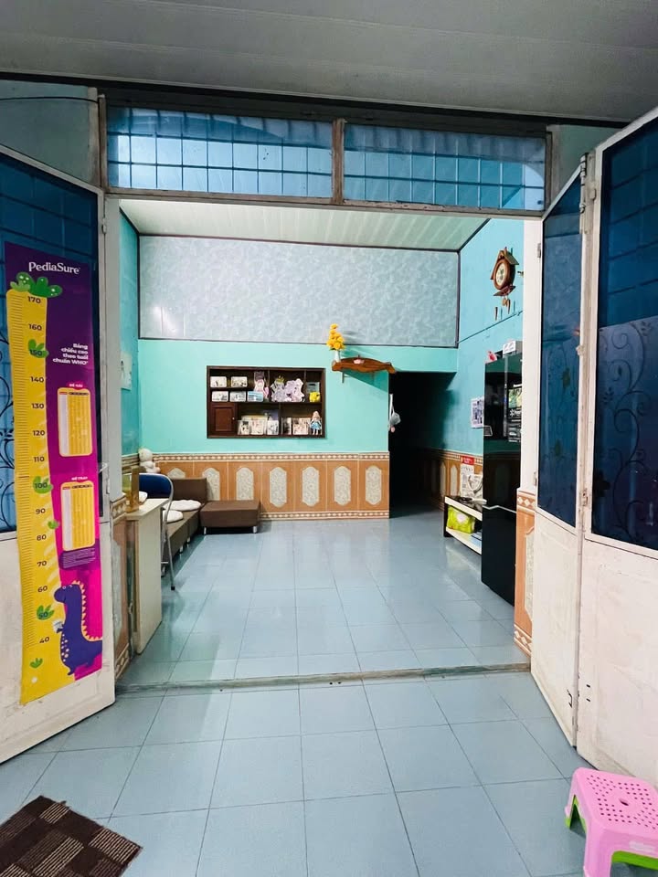 Nhà C4 Nguyễn Công Hoan 89m² giá 3.19 tỷ - Sân để xe rộng rãi!