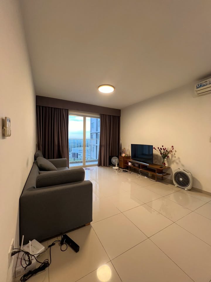 Căn hộ Canary Heights Thuận An 118m² giá 15 triệu - Đầy đủ nội thất, sẵn sàng vào ở!