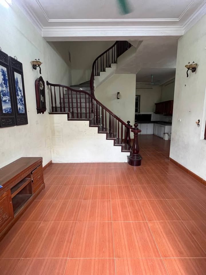 Nhà 3 tầng Dương Nội Hà Đông 75m² giá 8.7 tỷ - Vị trí trung tâm, tiện ích đầy đủ!