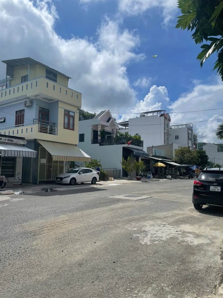 Nhà mặt tiền cho thuê Trần Khát Chân, Nha Trang 146m² - Vừa ở vừa kinh doanh!