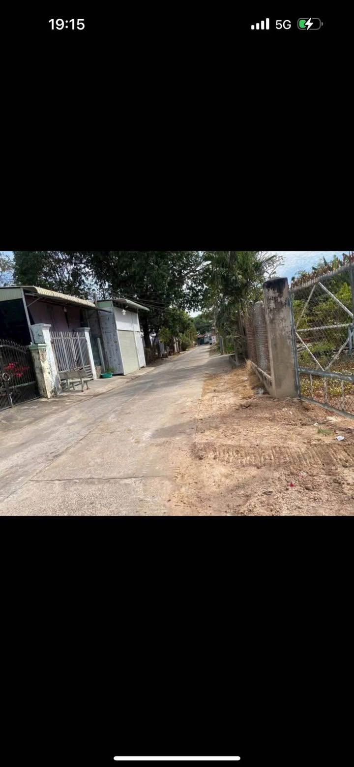 Đất nền Kp7, F3 Tây Ninh 180m² chỉ 1.8 tỷ - Giá rẻ, chính chủ bán gấp!