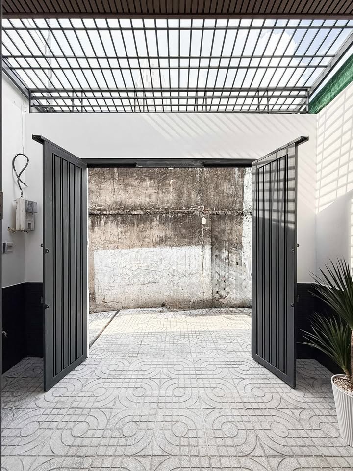 Nhà bán gấp tại Bình Thạnh 54m² giá 6.3 tỷ - Full nội thất ngay ĐH HUTECH!