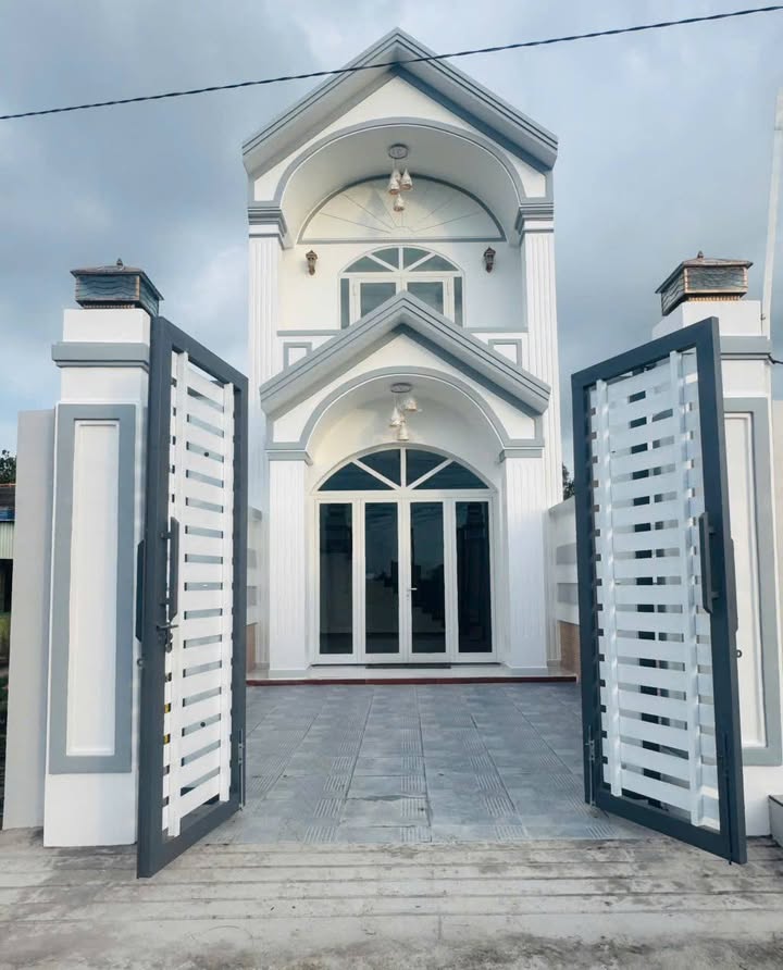 Nhà 1 trệt 1 lầu 129m² tại Mỹ Lộc, Cần Giuộc - Giá chỉ 2.9 tỷ!