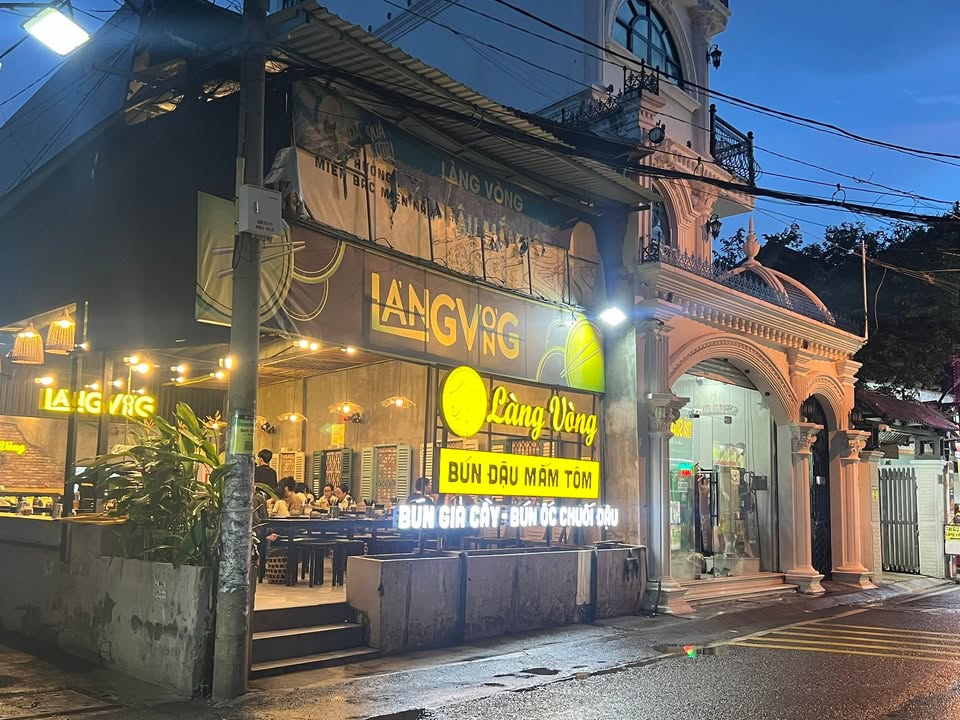 Nhà 2 mặt tiền kinh doanh ngay chợ Vạn Hạnh, 50m² giá 4.1 tỷ - Cơ hội đầu tư sinh lời!