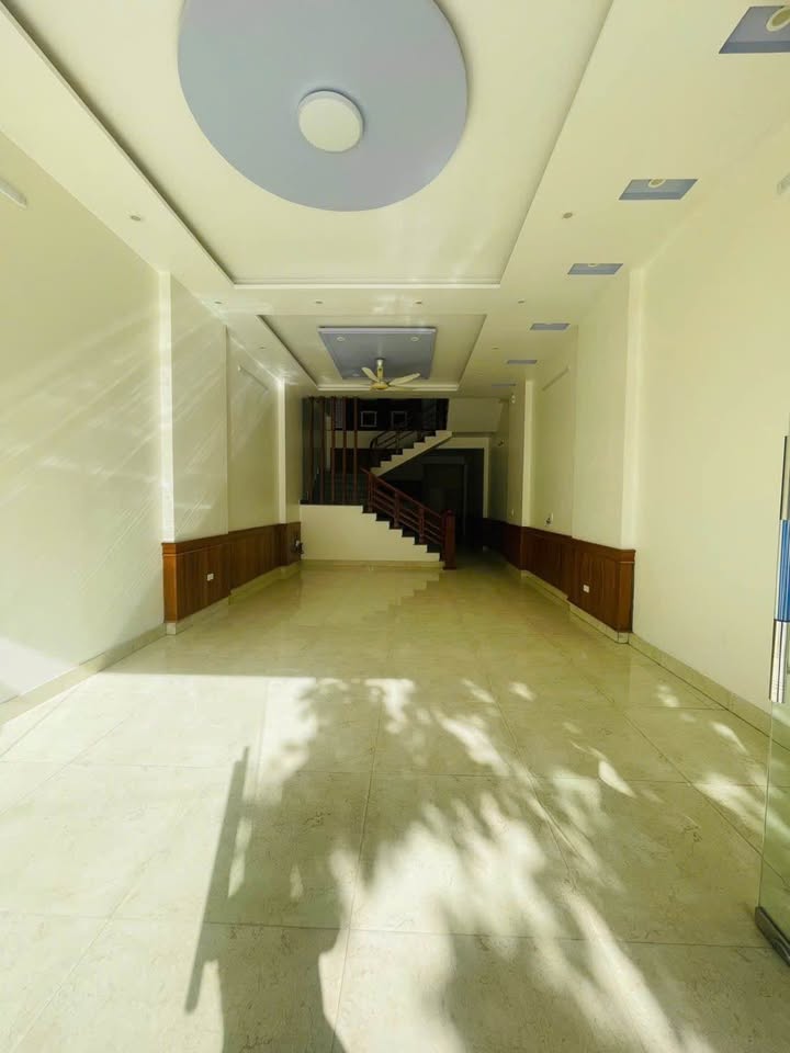 Nhà cho thuê 4 tầng tại phường Đông Vệ, TP. Thanh Hóa - Thiết kế hiện đại, giá chỉ 18 triệu/tháng!