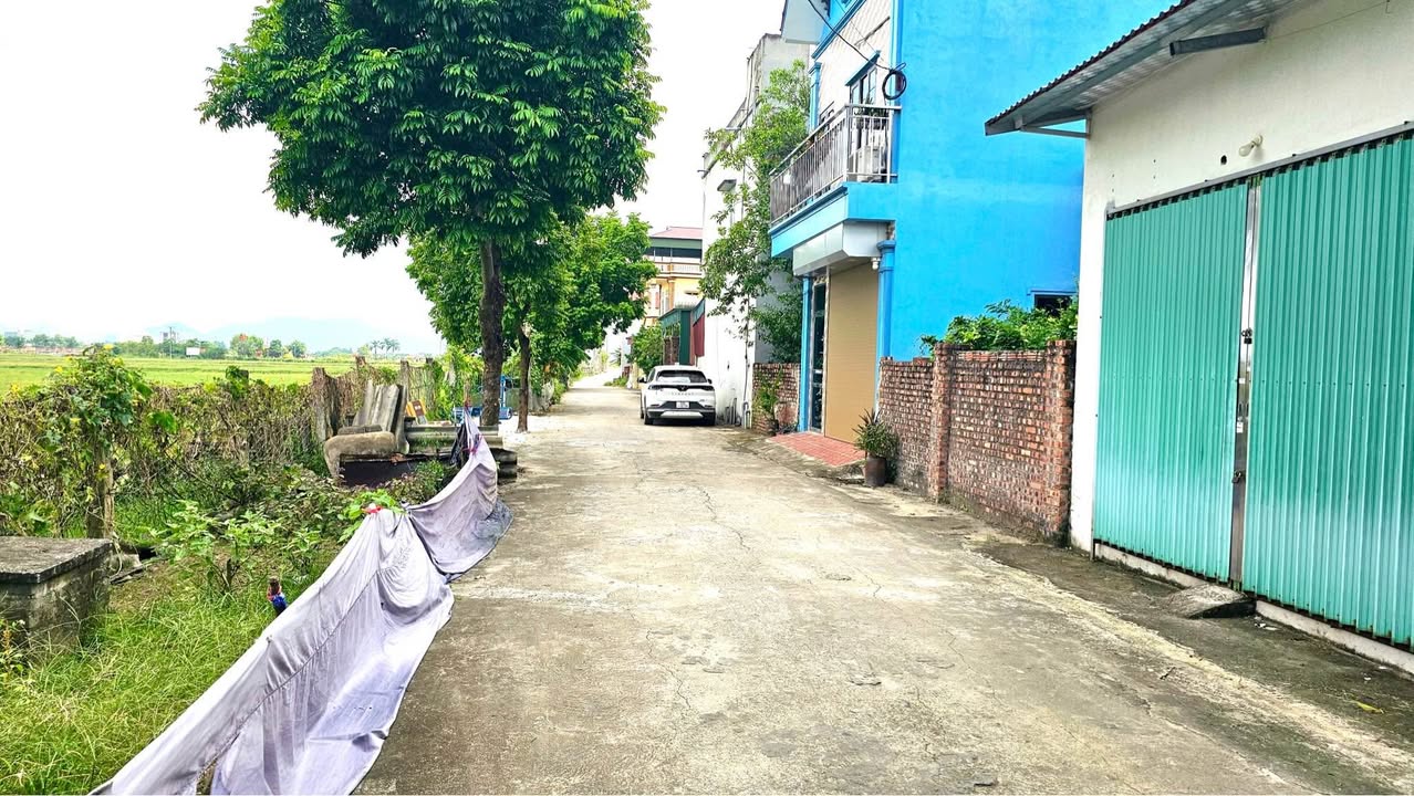 Nhà 3 tầng kiên cố tại Thôn Bạch Đa, Kim Hoa, Mê Linh 113.5m² - Gần KĐT Kim Hoa!