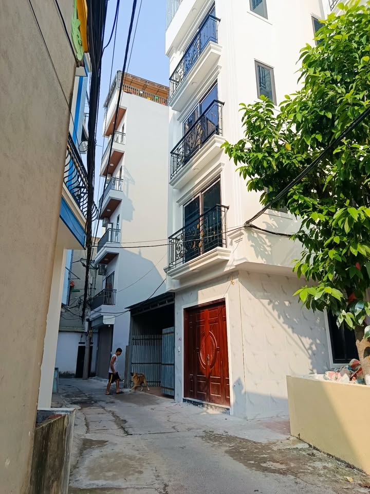 Nhà 5 tầng Thượng Cát Bắc Từ Liêm 32m² giá 5 tỷ - Vị trí đẹp, ô tô đỗ cửa!