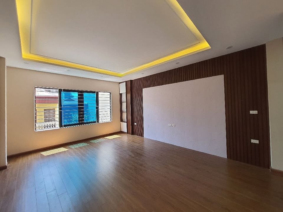 Cho thuê văn phòng 50m² tại phố Khương Trung - Chỗ để xe miễn phí!