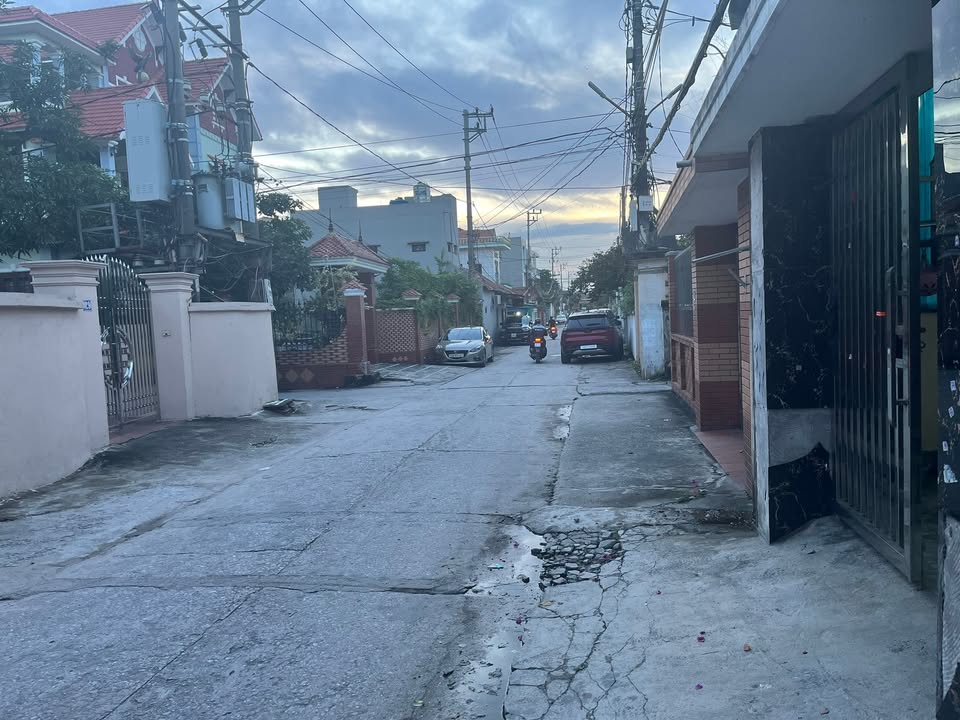 Bán đất chính chủ Giếng Đáy Hạ Long 150m² giá 4.6 tỷ - Đầu tư sinh lời ngay!