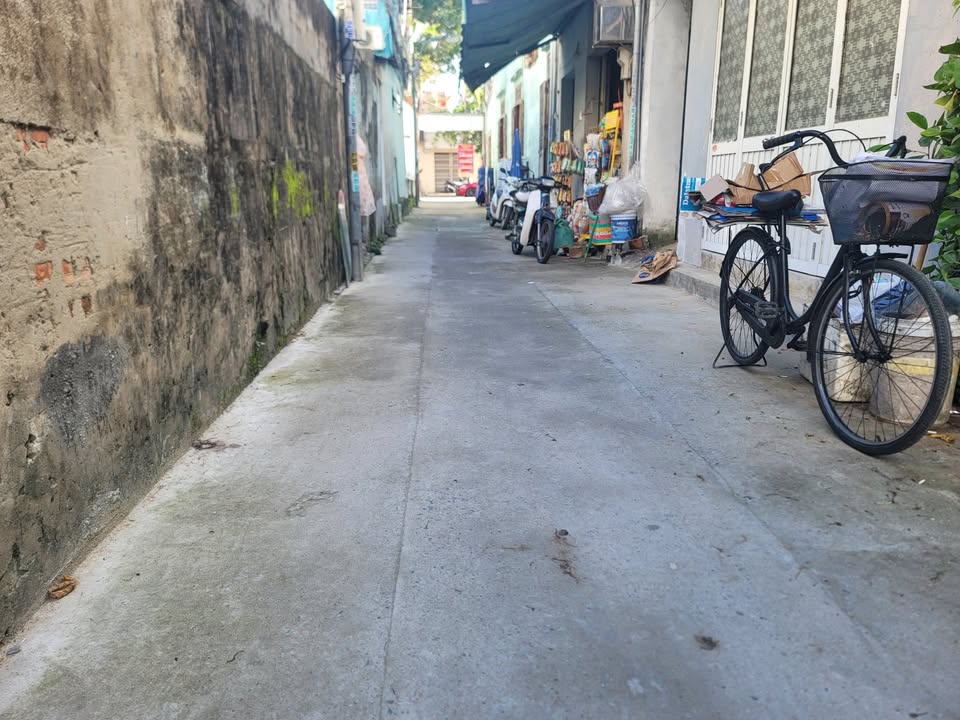 Nhà phố Cẩm Lệ Đà Nẵng 90m² giá 3.05 tỷ - Kiệt ô tô sát mặt tiền Lê Trọng Tấn!