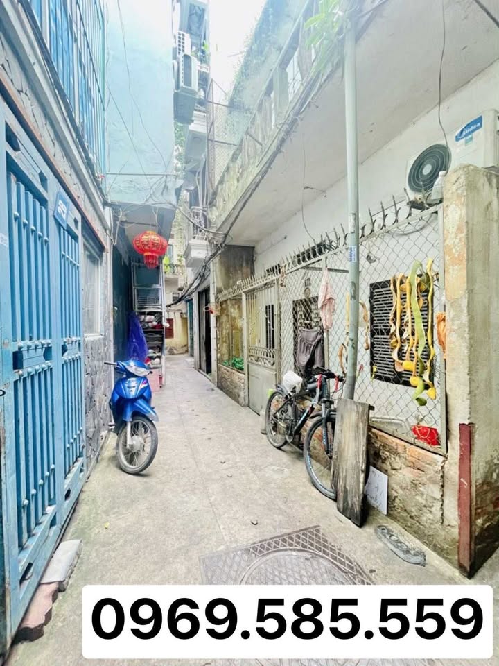 Nhà riêng 5 tầng Trung Tâm Quận Hai Bà Trưng 22m² giá 5.2 tỷ - An ninh tuyệt đối!