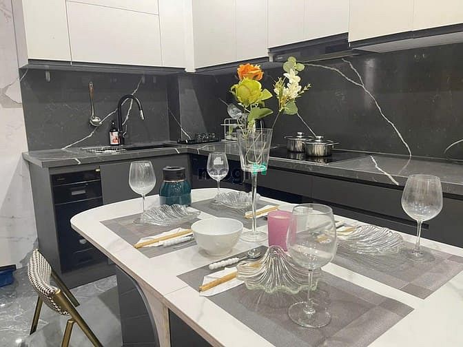 Nhà cho thuê ngõ 28 Trần Điền 300m² giá 21 triệu - Ô tô đỗ cửa, vị trí đắc địa!