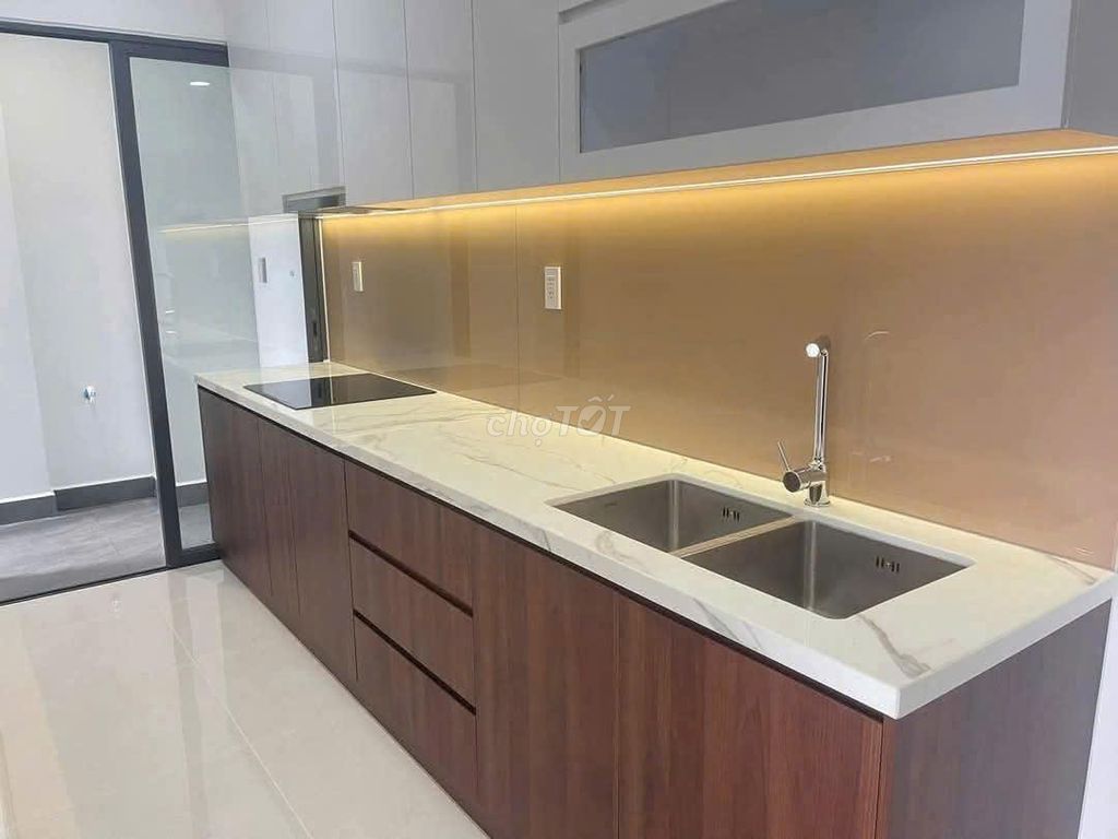 Căn hộ cho thuê Phú Đông Sky Garden 70m² giá 7.5 triệu - Nhà mới đẹp, giảm giá hấp dẫn!