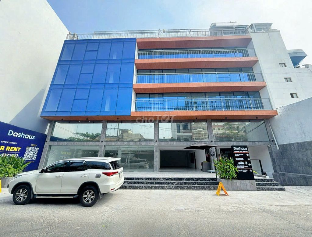 Cho thuê toà nhà văn phòng mới xây 25m x 15m tại Kinh Dương Vương, quận 6 - Hoạt động ngay!
