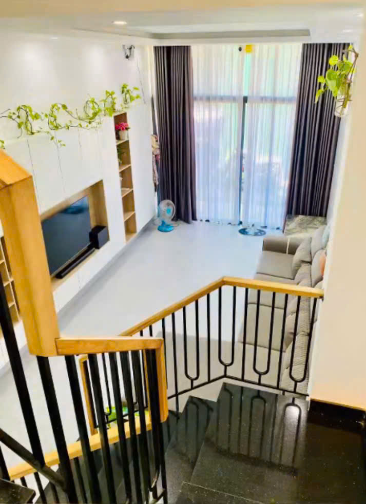 Nhà 3 tầng đẹp Phú Bình, TP Huế 70m² giá chỉ 2.85 tỷ - Sẵn sàng vào ở ngay!