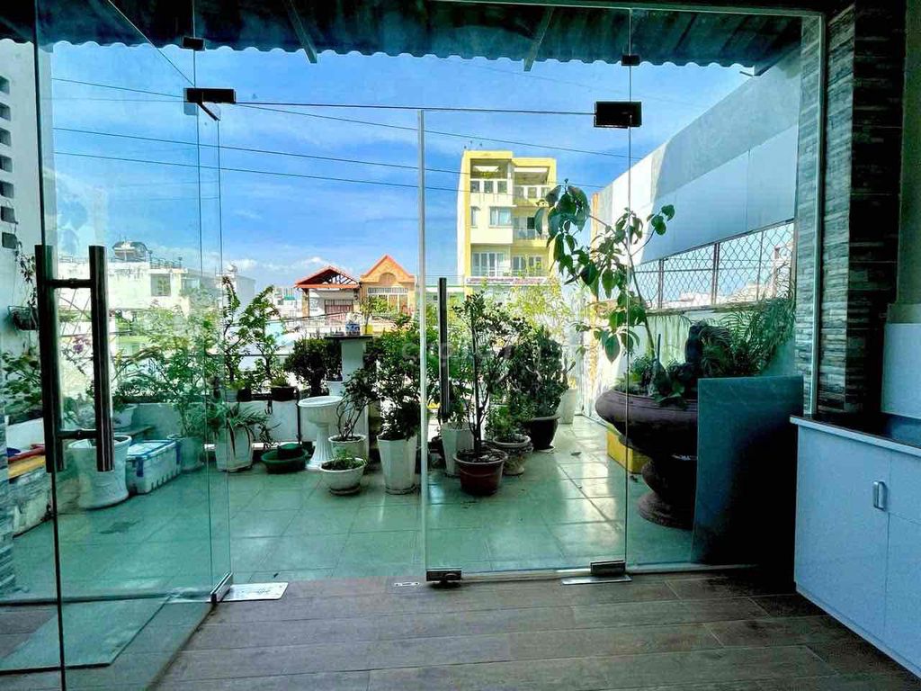 Căn hộ cho thuê tại Bùi Minh Trực, Quận 8 - Giá 5.8 triệu, giờ giấc tự do!