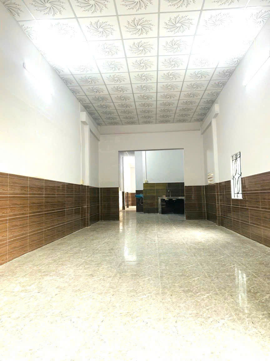 Cho thuê nhà trệt 135m² 2 mặt tiền KDC Hưng Phú, Cần Thơ - Giá 6 triệu/tháng