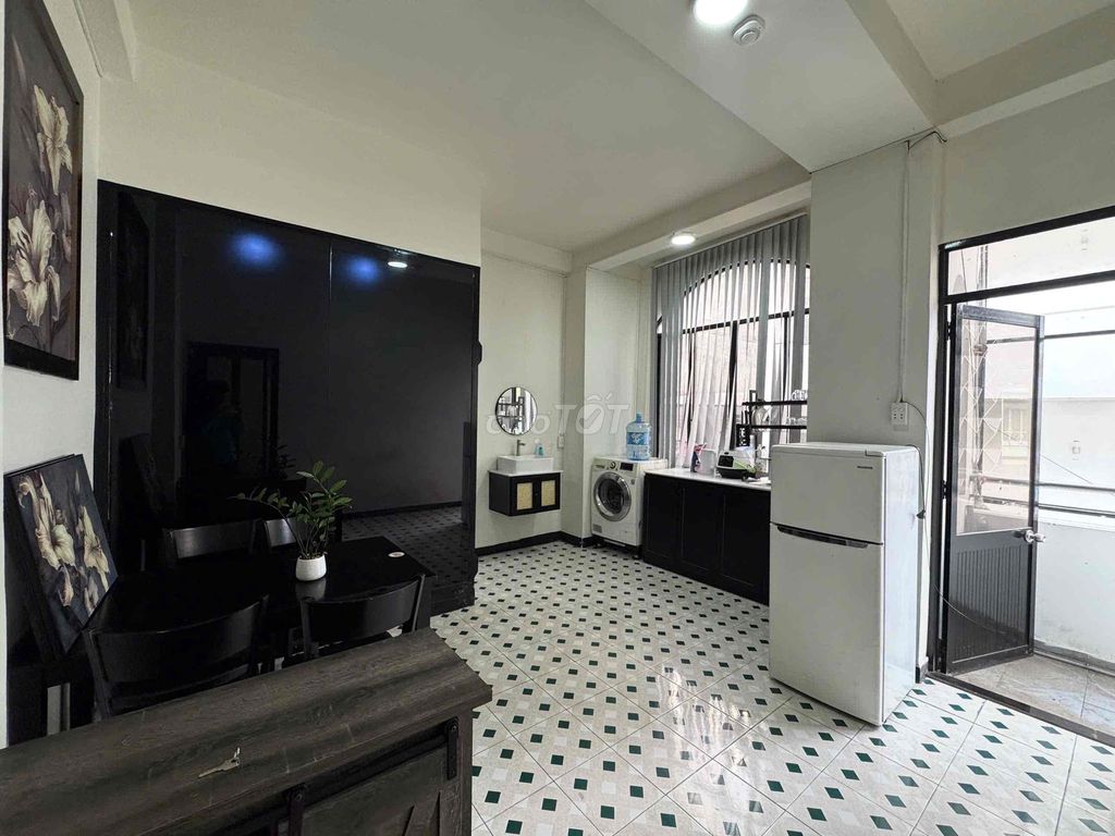Căn hộ chính chủ cho thuê tại Quận 10, 50m² - Thiết kế hiện đại, đầy đủ nội thất!