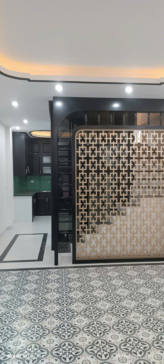 Nhà Tây Mỗ 54m² giá 7.9 tỷ - Thiết kế hiện đại, thang máy, sẵn sàng giao dịch!