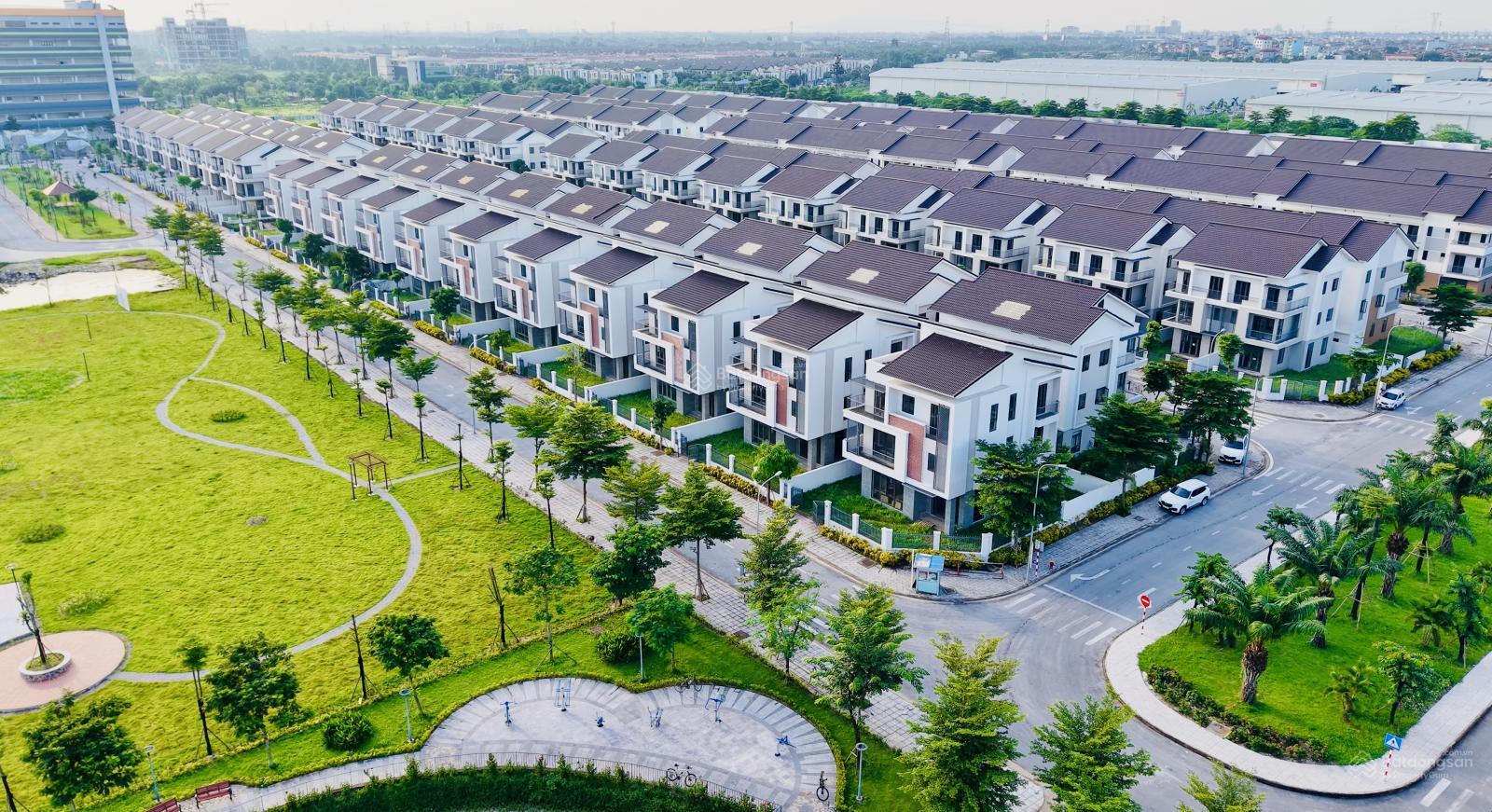 Biệt thự ven sông 225m² tại Bắc Ninh giá chỉ 15,7 tỷ - Thiết kế chuẩn Singapore!