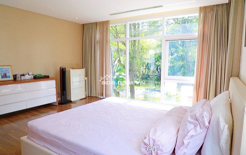 Biệt thự đẹp Phú Mỹ Hưng 248m² giá 90 tỷ - Không gian sống đẳng cấp view công viên