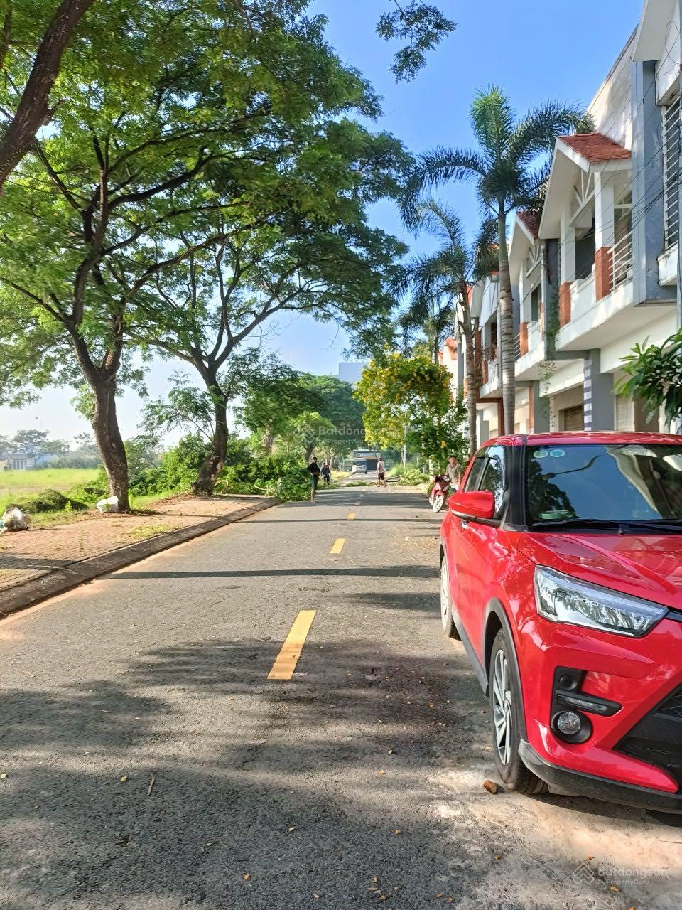 Nhà đẹp kinh doanh ngay KCN Long Hậu, 75m² chỉ 3.45 tỷ - Cơ hội đầu tư sinh lời!