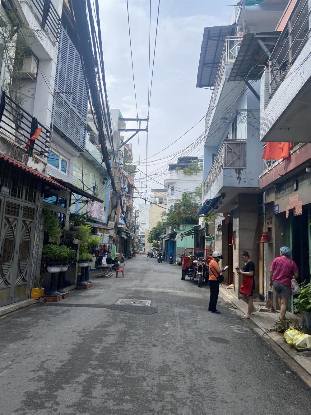 Bán nhà hẻm Trần Mai Ninh, khu Bàu Cát, Tân Bình 175m² - Tiện xây mới, giá tốt!