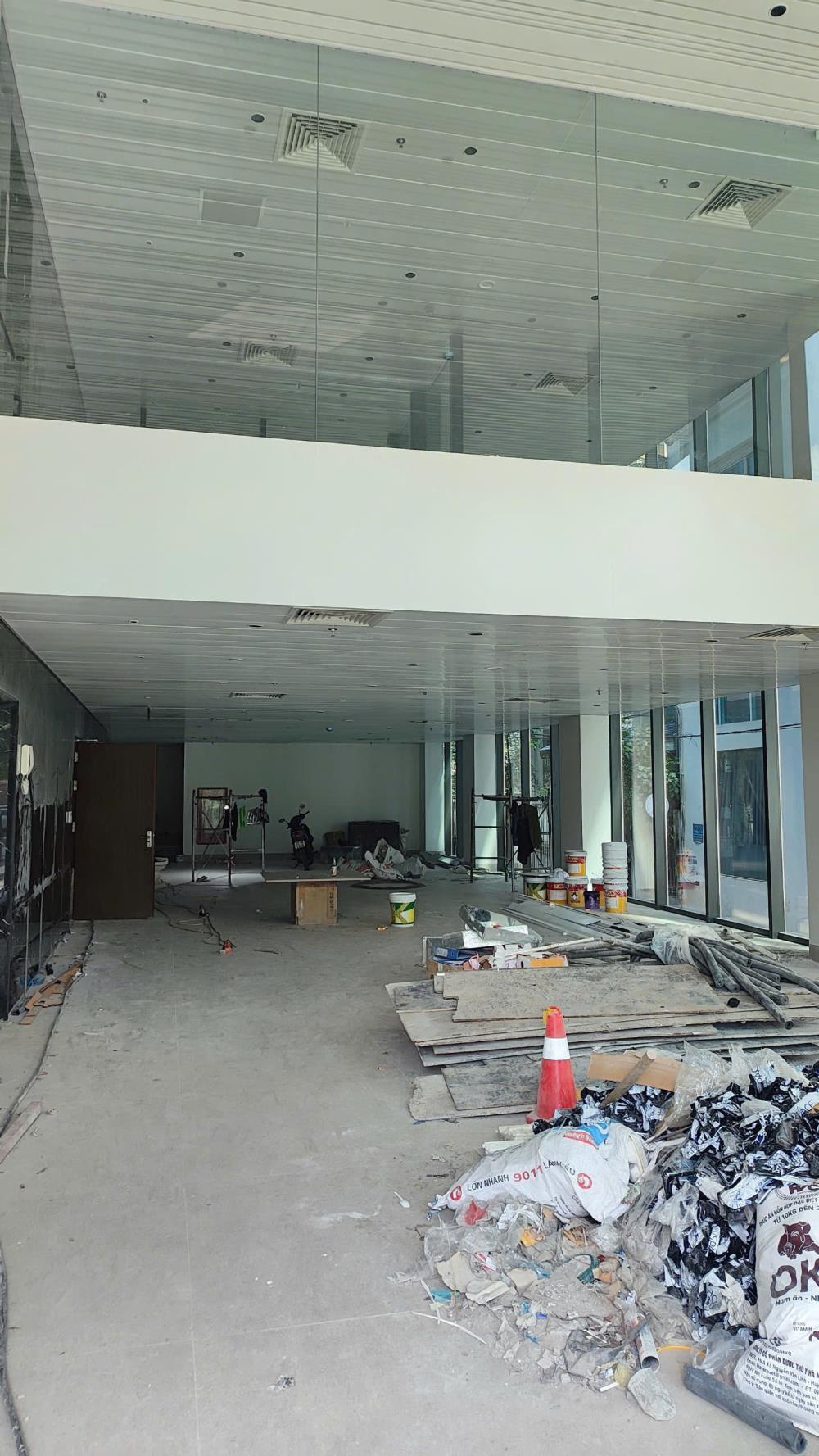 Nhà 7 tầng mặt phố 44 Liễu Giai, Ba Đình - Cho thuê 600 triệu, vị trí đắc địa!